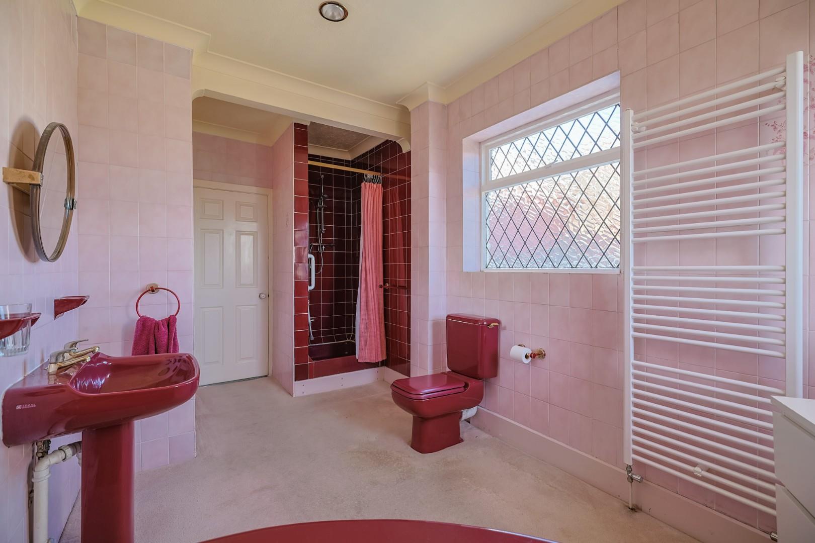 Mayals Road, Mayals, Swansea, SA3 5HE